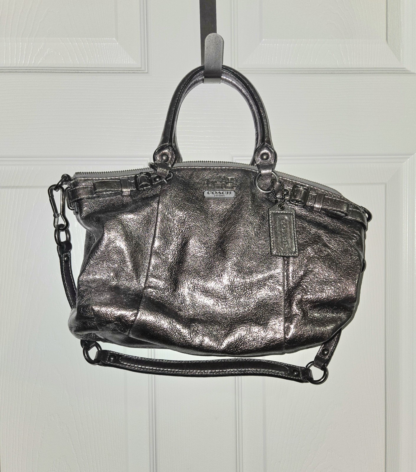 Coach Shoulder Bag Silver Leather Blue Interior