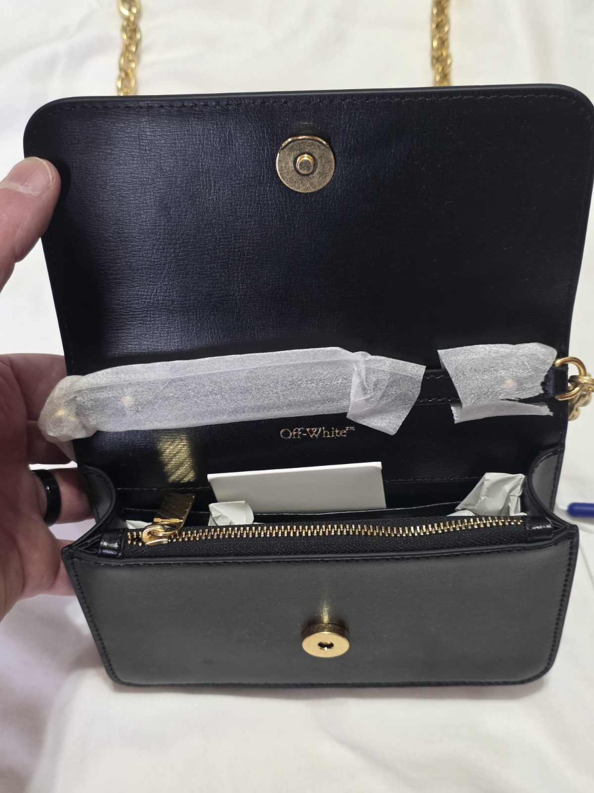New Off-White Jitney Leather Wallet On A Chain Black Gold OWWCW001S261001