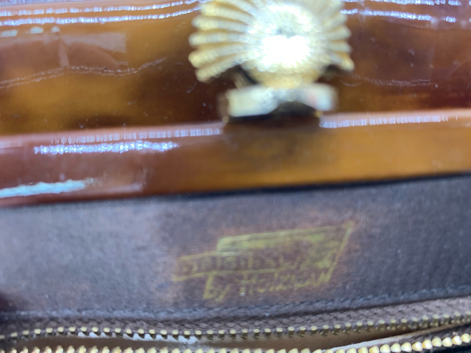 ORIGINAL BY HOLZMAN Vtg. brown tortoise patent leather gold chain strap handbag