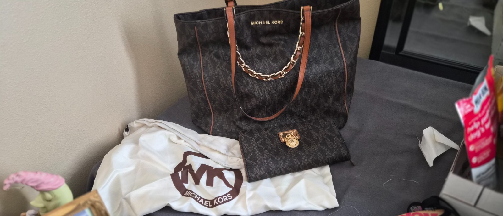 Michael Kors Handbag Brown Signature Harper Large Tote Logo Gold Chain East West