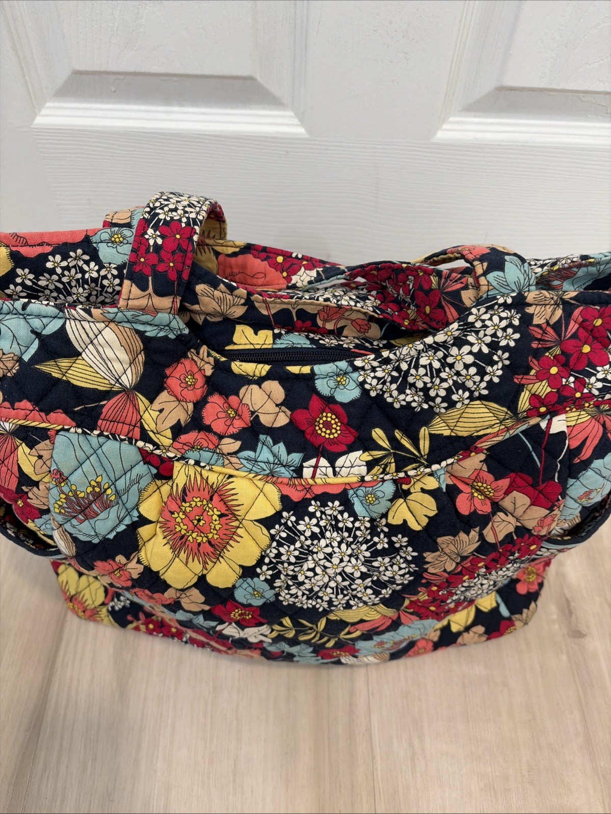 Vera Bradley Happy Snails Large Purse/Tote