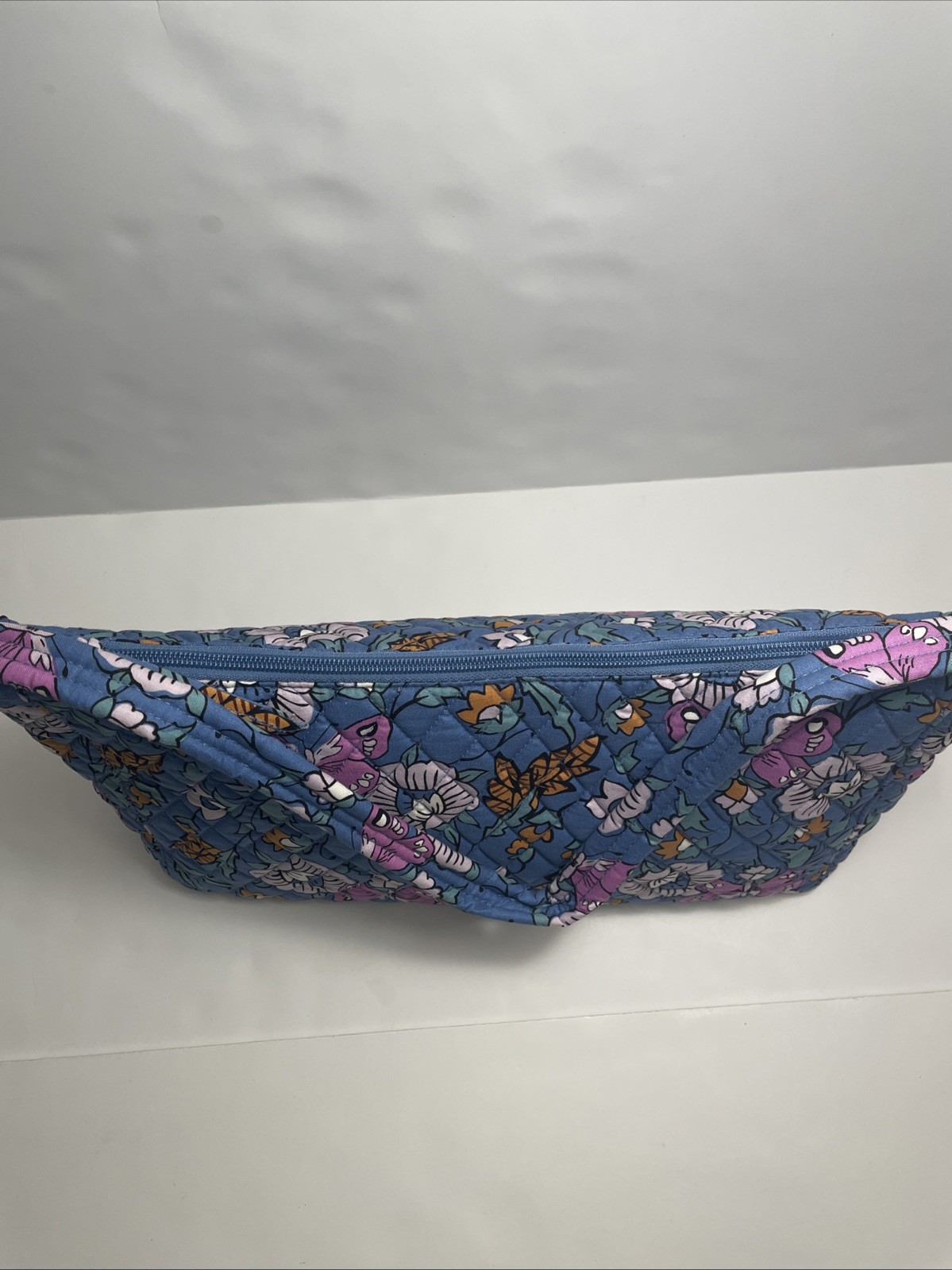 Vera Bradley NWT Slouchy Shoulder Bag – Blue Floral Wild Prairie – $119 MSRP