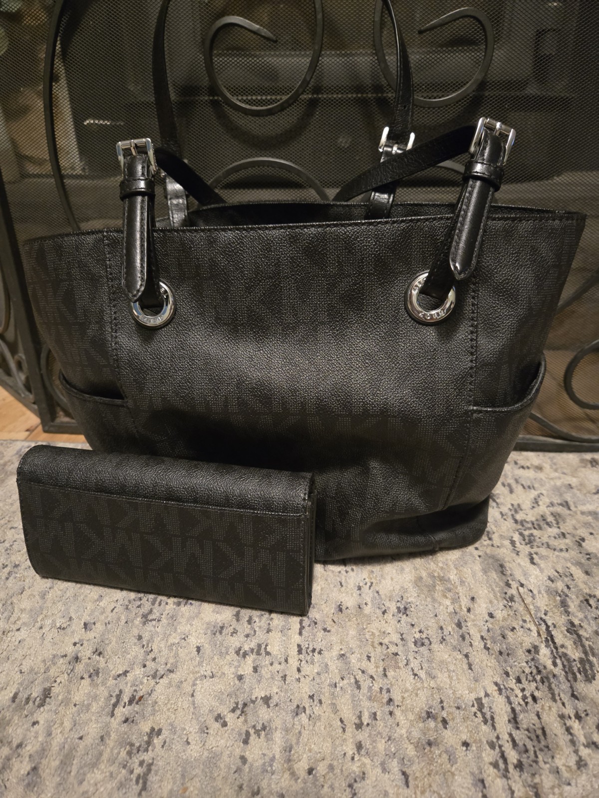 Michael Kors Black MK Logo Tote Shoulder Bag Purse Zip w/ Charm & Wallet