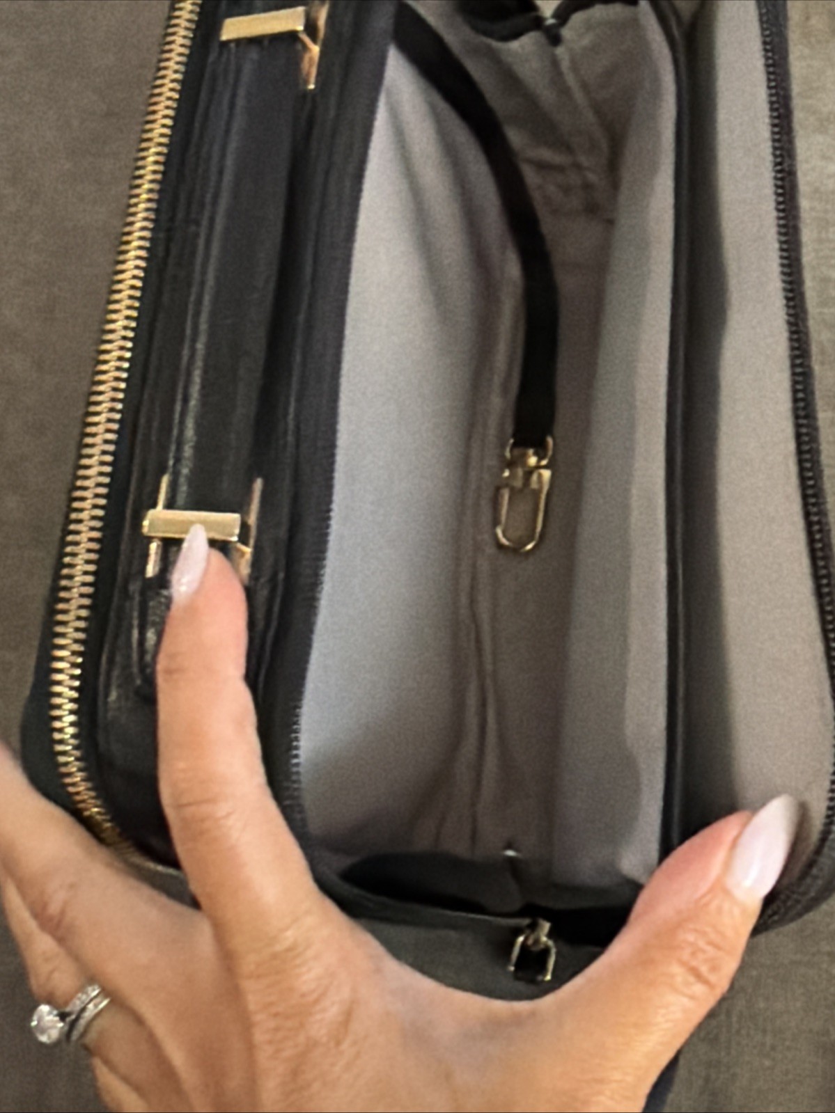 TUMI Black Solid Crossbody Bag Zip Closure Gold Hardware Detachable Strap