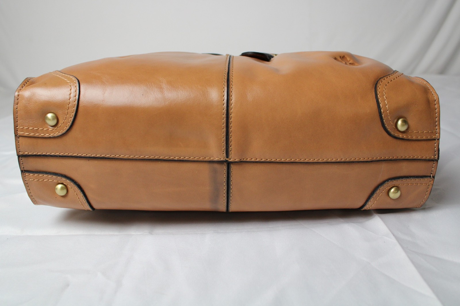 Patricia Nash Women Discovery Sarzana Leather Crossbody Bag NC3 Natural One Size