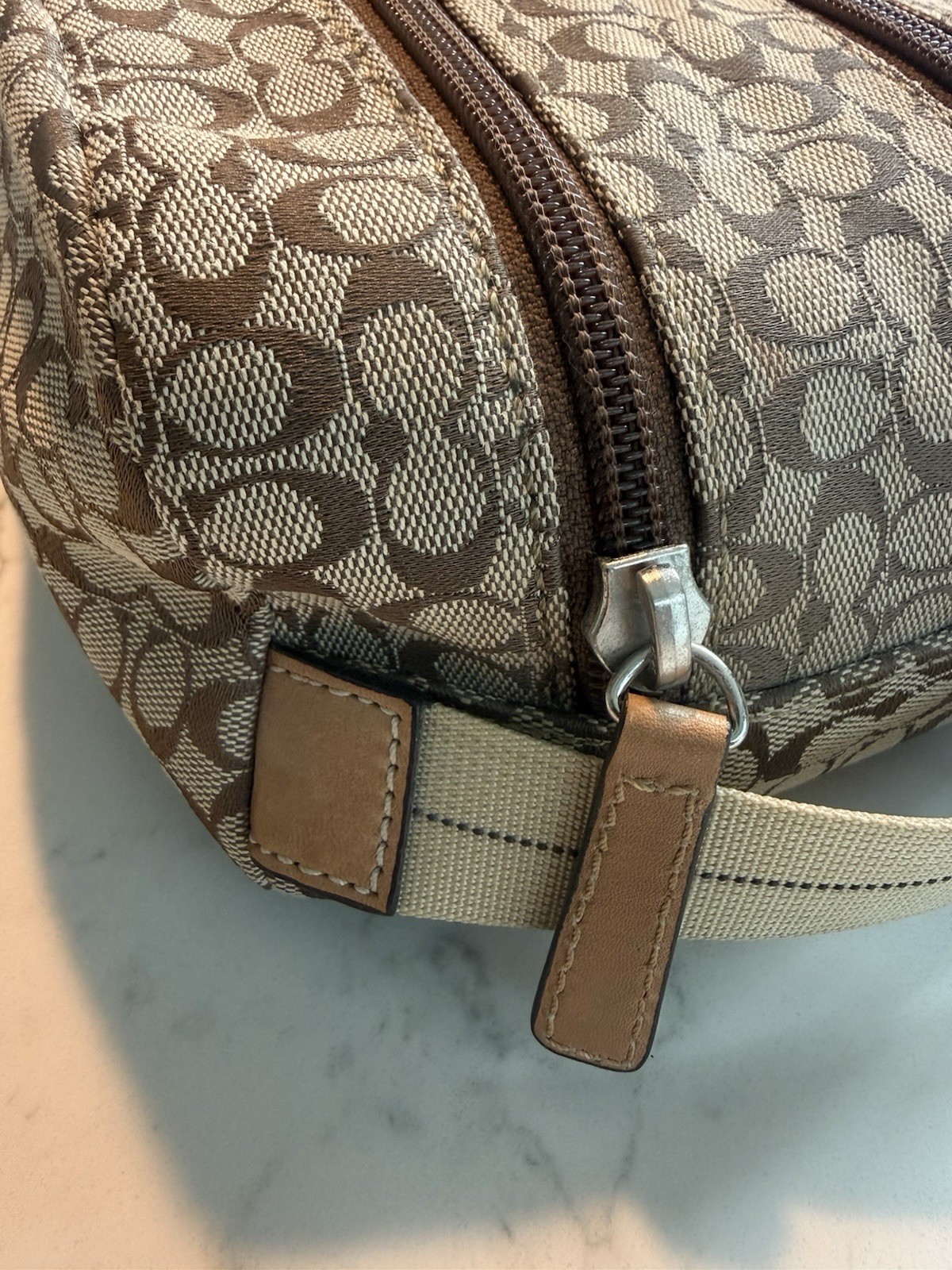 Authentic Vintage Y2K Coach Signature Canvas Cosmetic / Toiletry Bag pristine