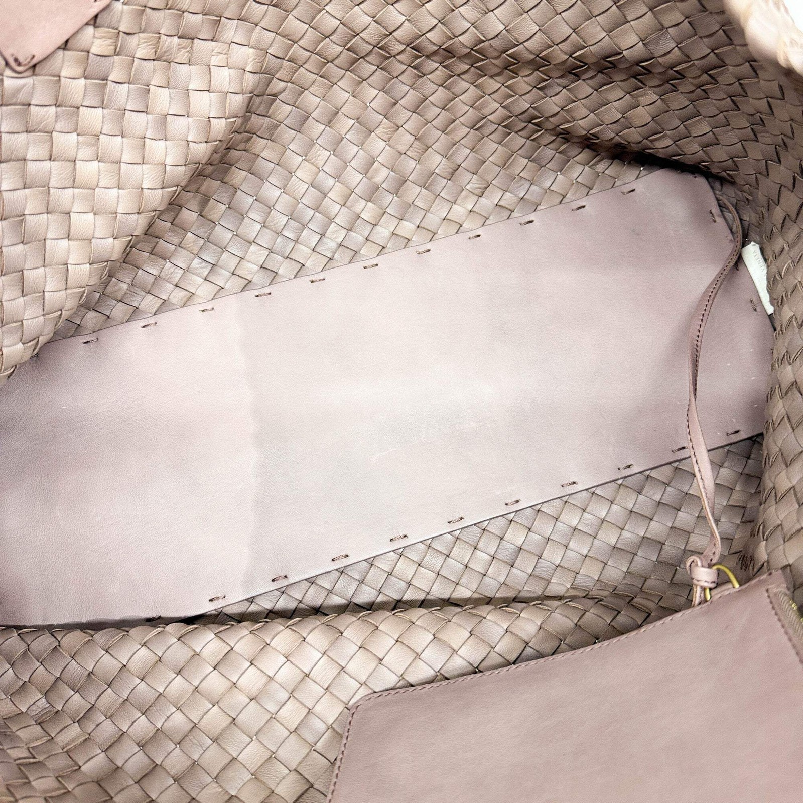 BOTTEGA VENETA Cabat Intrecciato Mauve Pink Tote Bag
