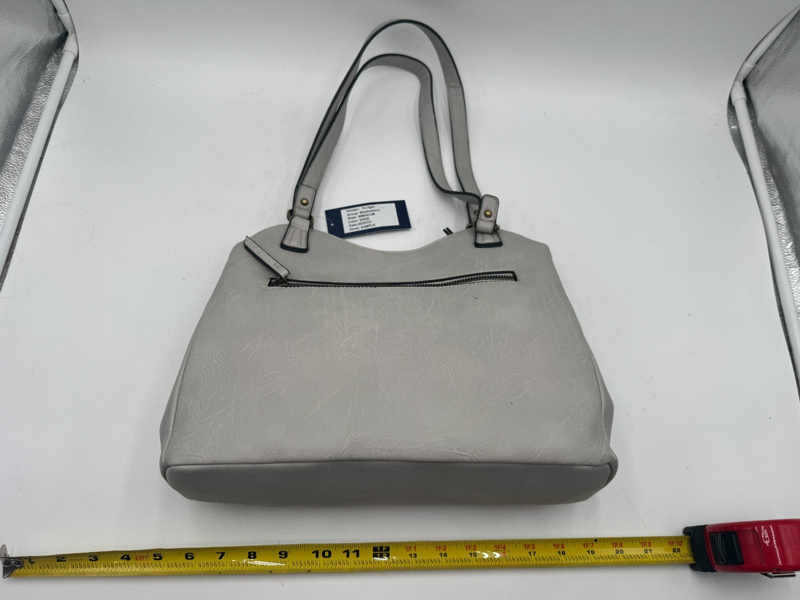 White Mountain Handbag Womens Gray Leather Magnetic Snap Zipper Shoulder Bag