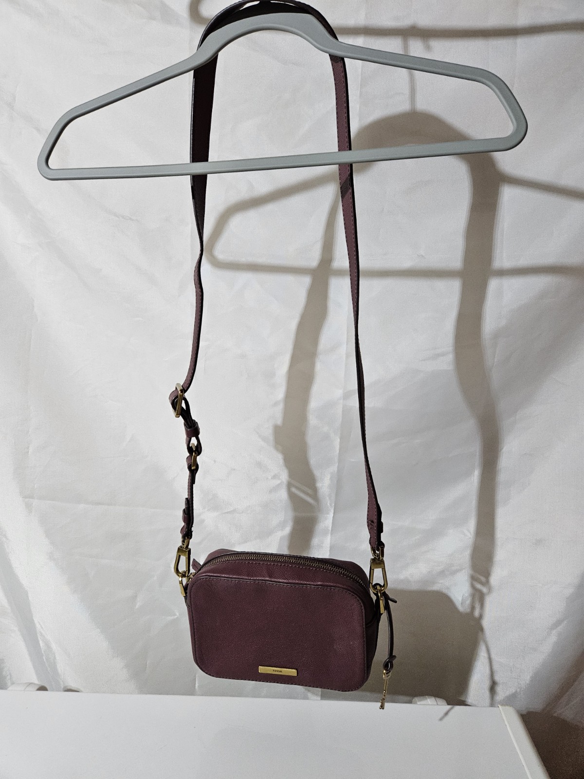 Fossil Burgundy Crossbody Purse Handbag 8″x5″ Approx