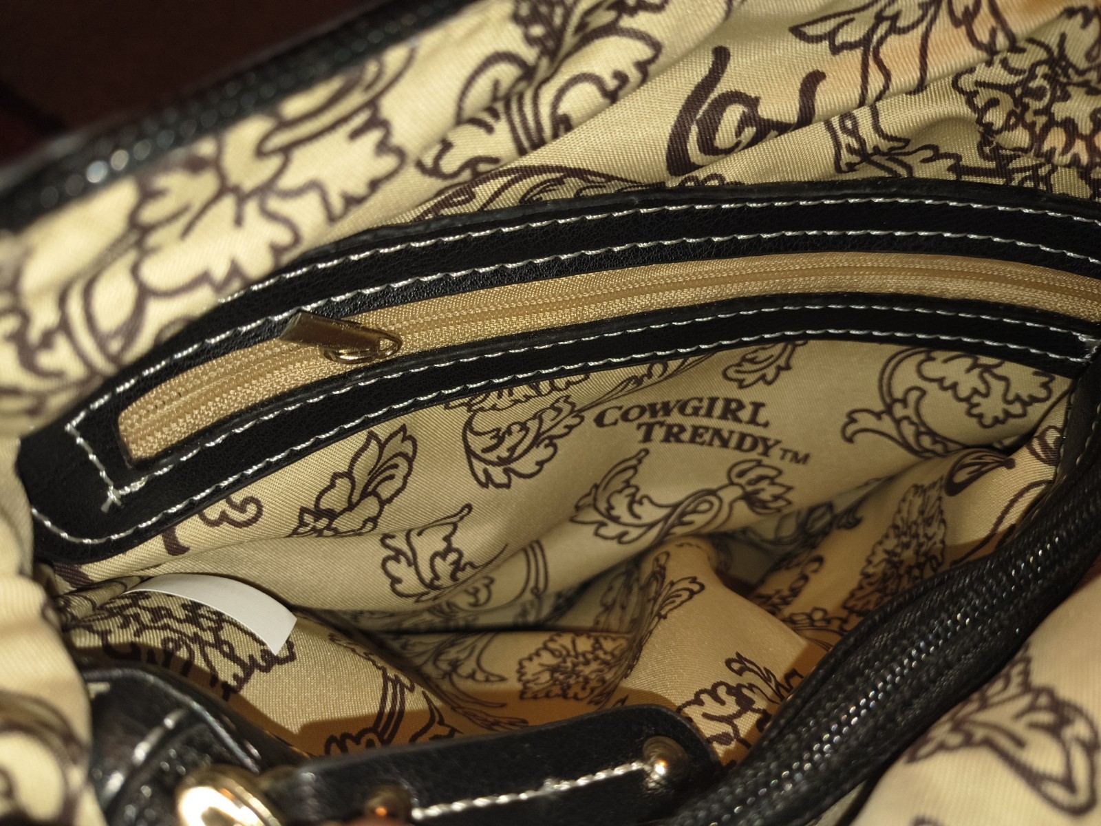 Cowgirl Trendy Multicolor Striped Western Crossbody Concealed Carry Purse