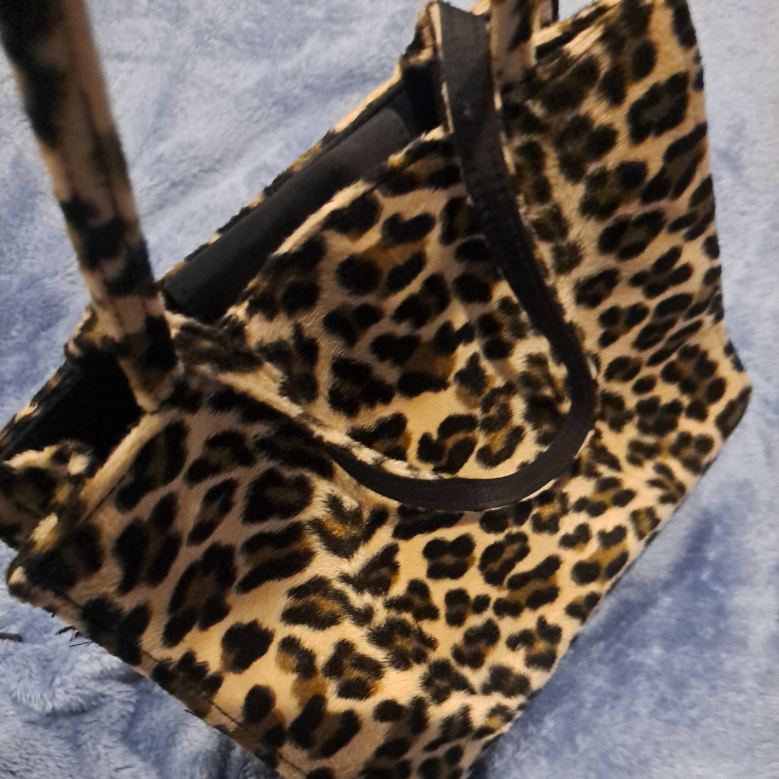 Leopard Animal Print Tote Bag Women Casual Snap Closure Double Black Handles