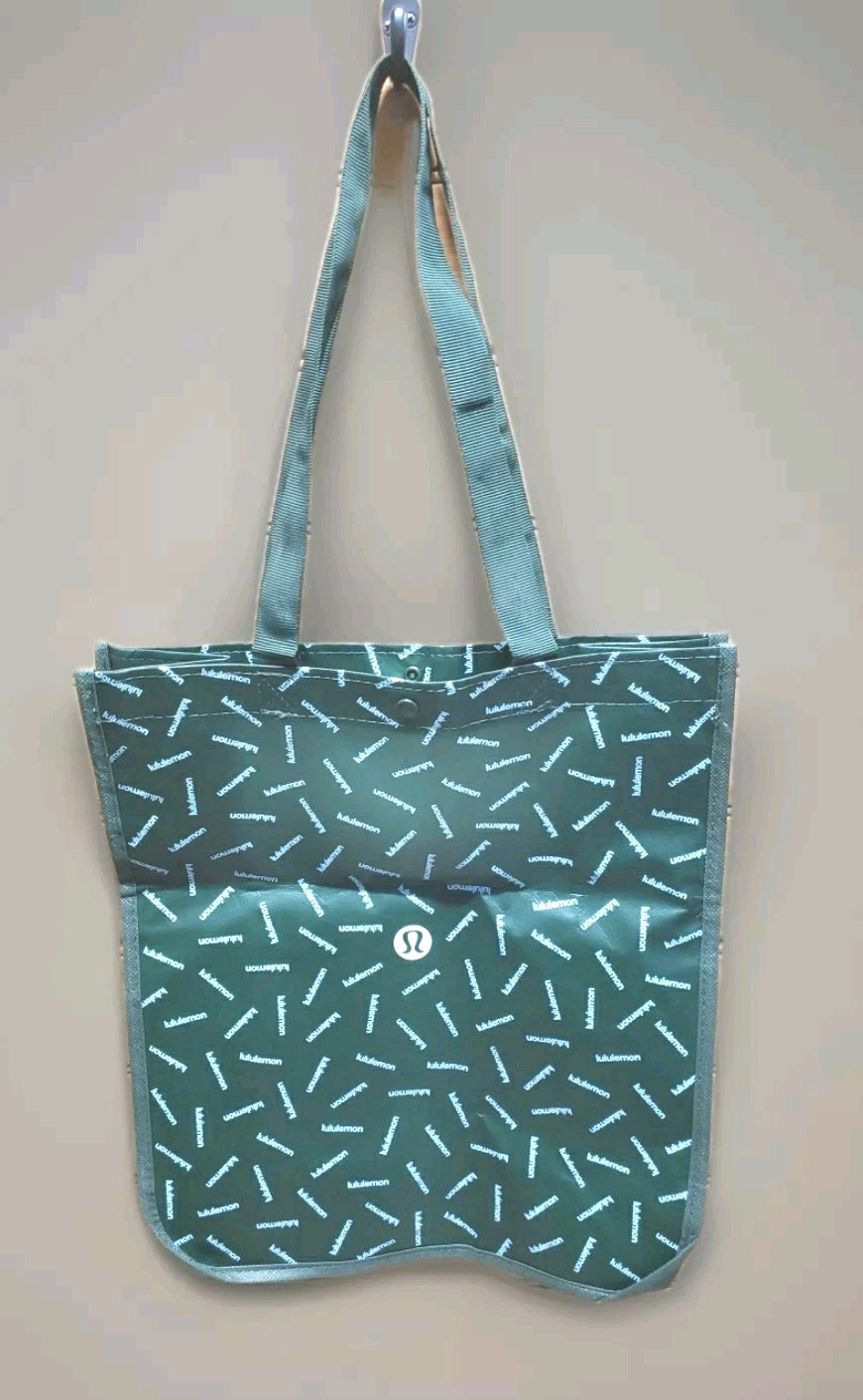 Lululemon Double Handle Logo Snap Button Green Reusable Tote Bag 16″×14″×6″ VG