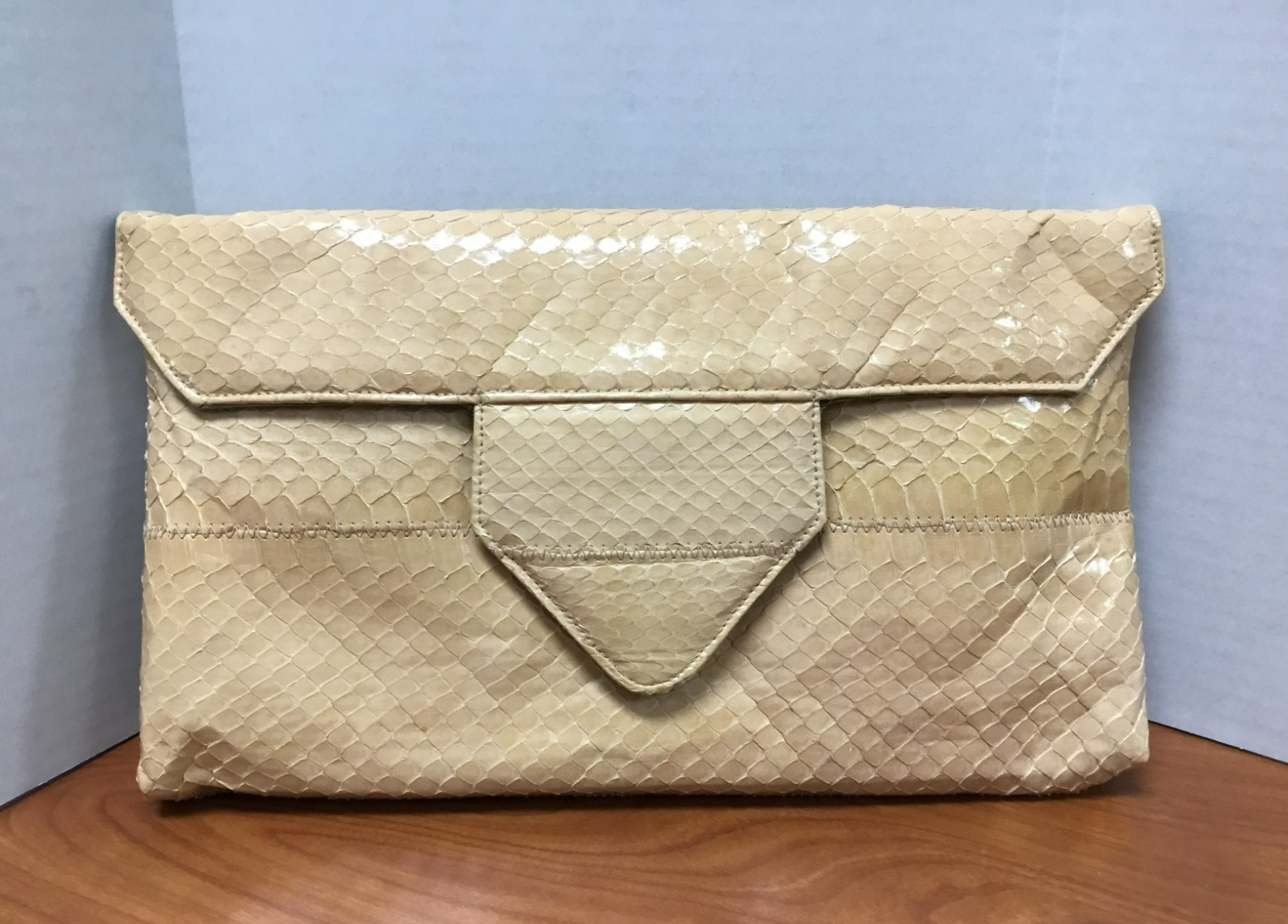 Vintage Ruth E Saltz Genuine Tan Snakeskin Clutch Bag