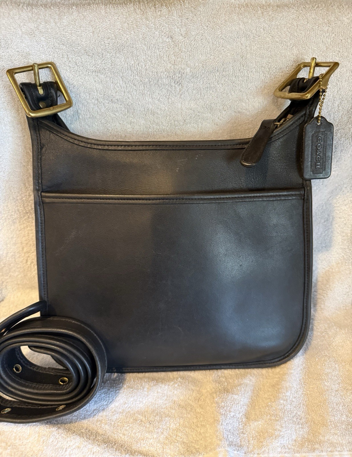 Vintage Coach Legacy 9966 Bag in black Adjustable Strap Original hand tag