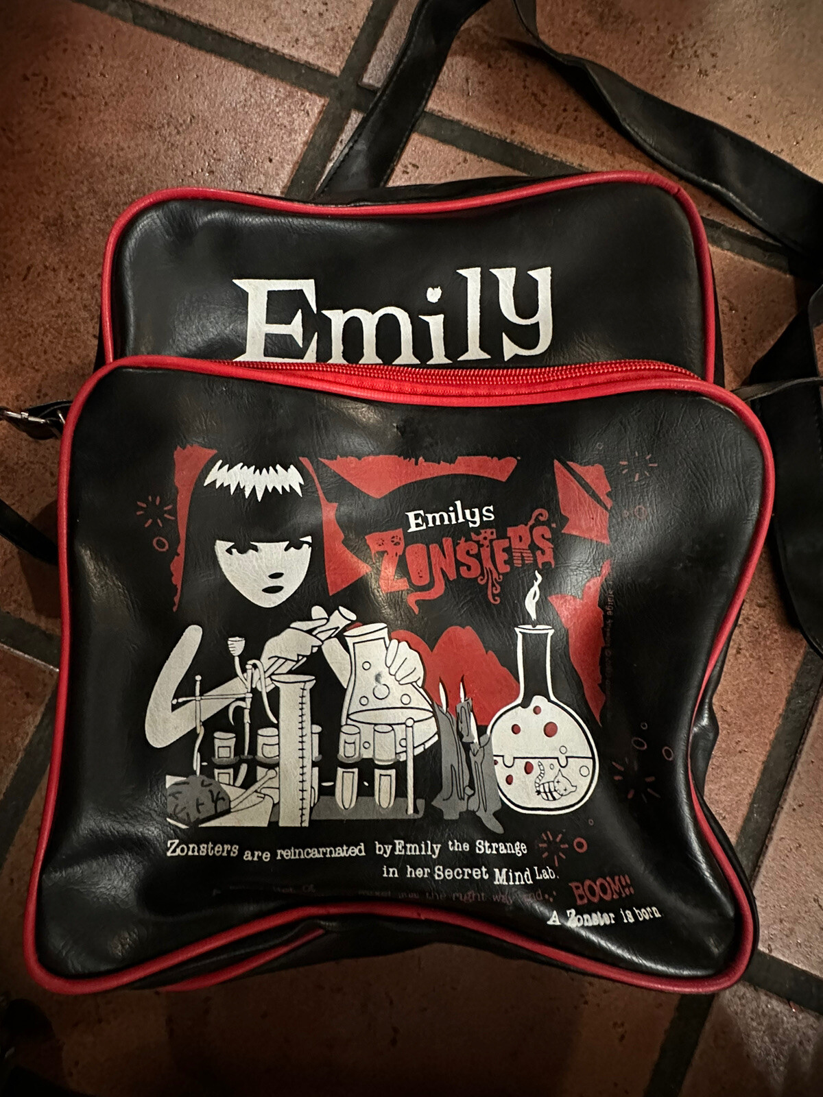Emily The Strange Zonsters Cosmic Debris Black Shoulder Bag Purse READ DEFECTS