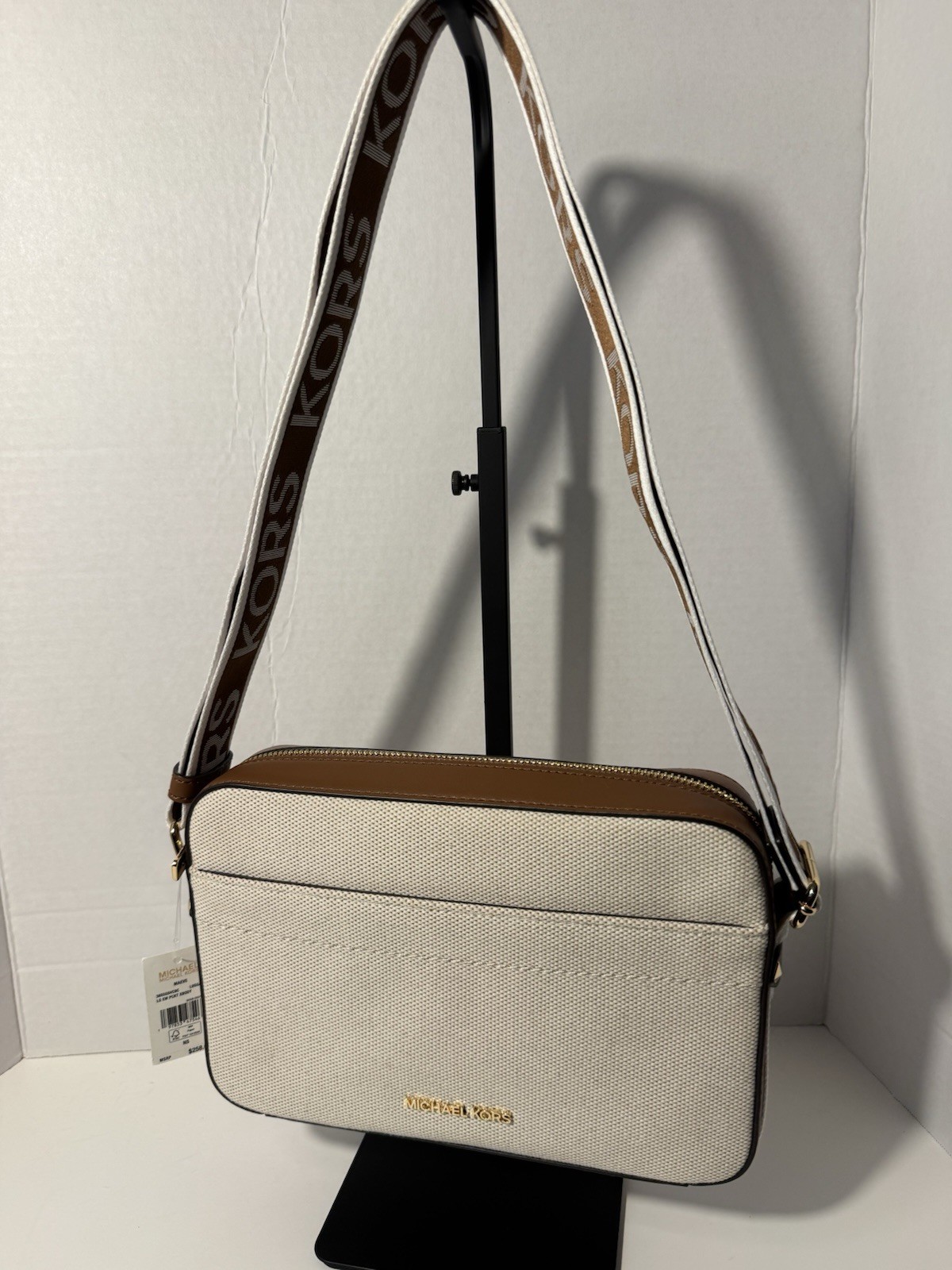 Michael Kors Jet Set Large Crossbody Purse – Vanilla
