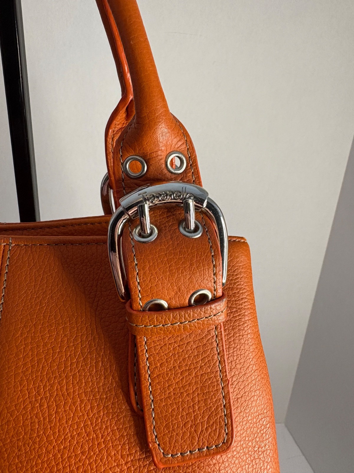 Tignanello Women’s Orange Leather Top Handle Branded Buckle Handbag Purse EUC