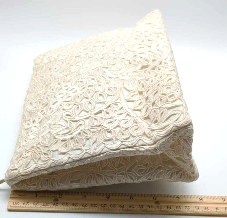1980s Floral Design Overlay Lace Clutch Bag Evening Or Wedding 10″ x 8″ x 3″