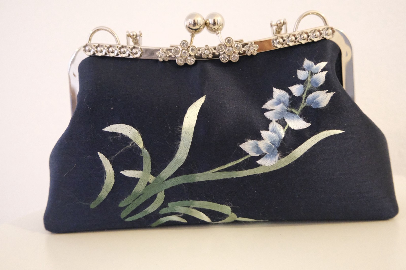 Elegant Handmade Evening Bag Silver Tone frame| Handmade clutch purse