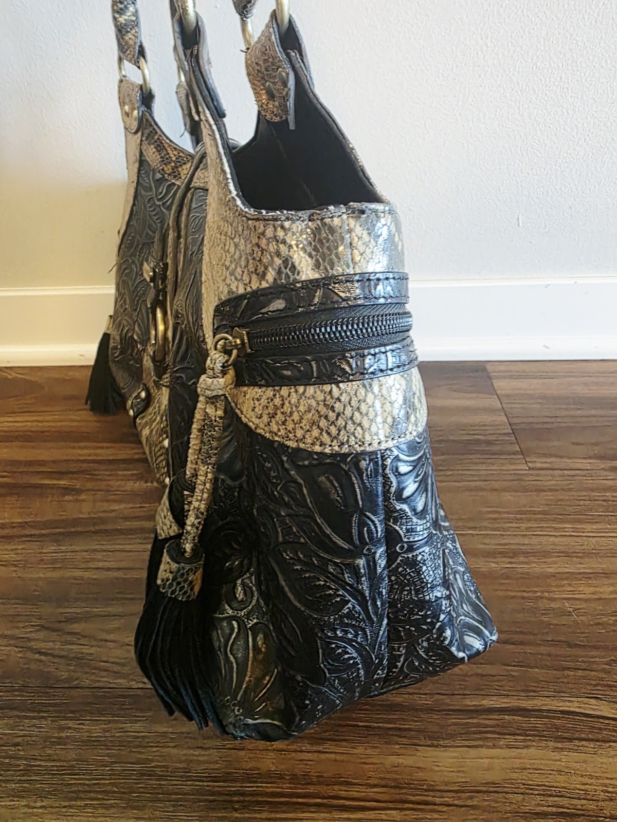 Large Original By SHARIF 1827 Snakeskin Embossed Floral Satchel Purse