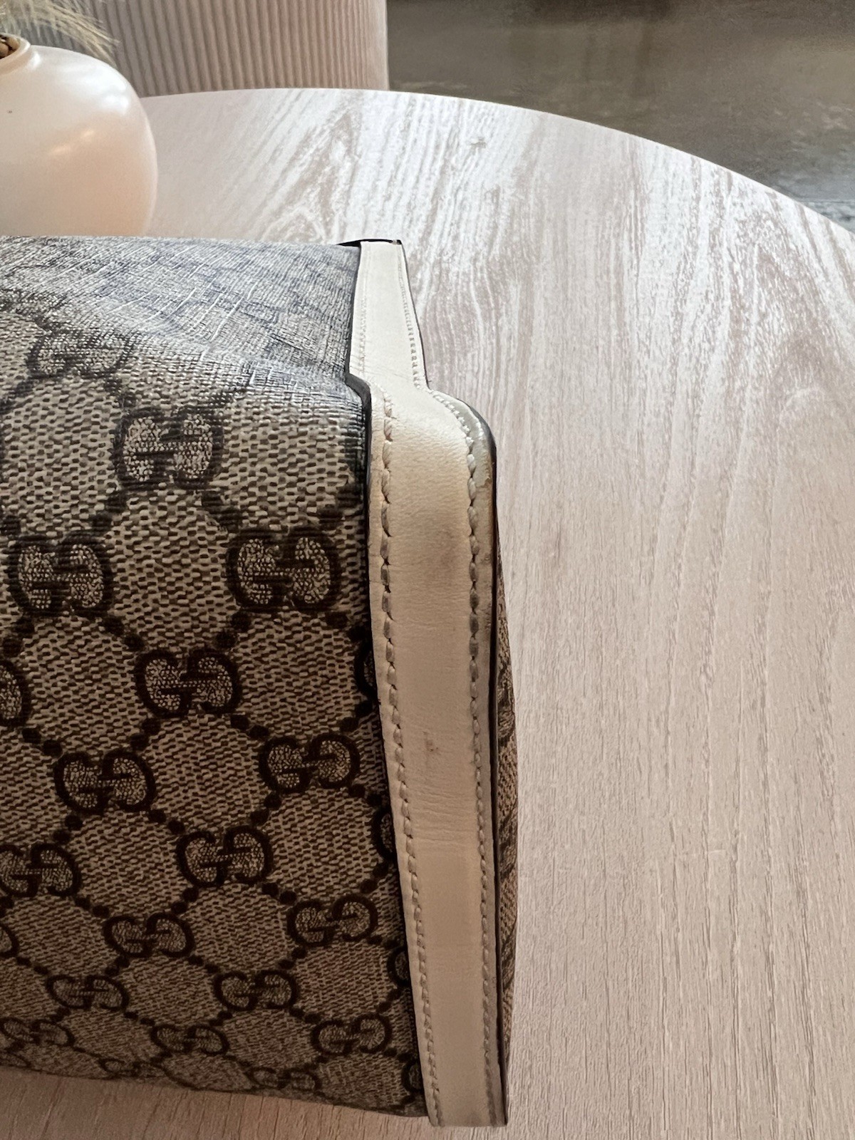 Gucci Padlock Medium GG Supreme Canvas Tote White Leather Gold Hardware