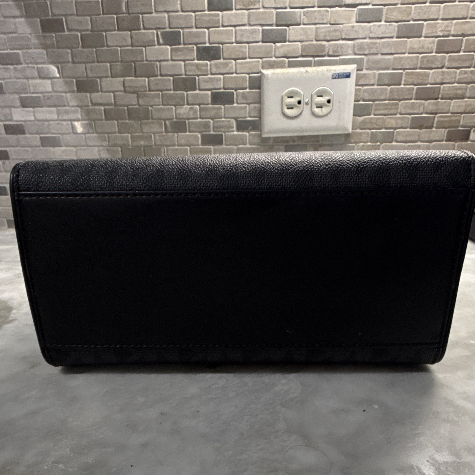 Michael Kors Black MK Signature Satchel Top Handle Zip Bag Detachable Strap