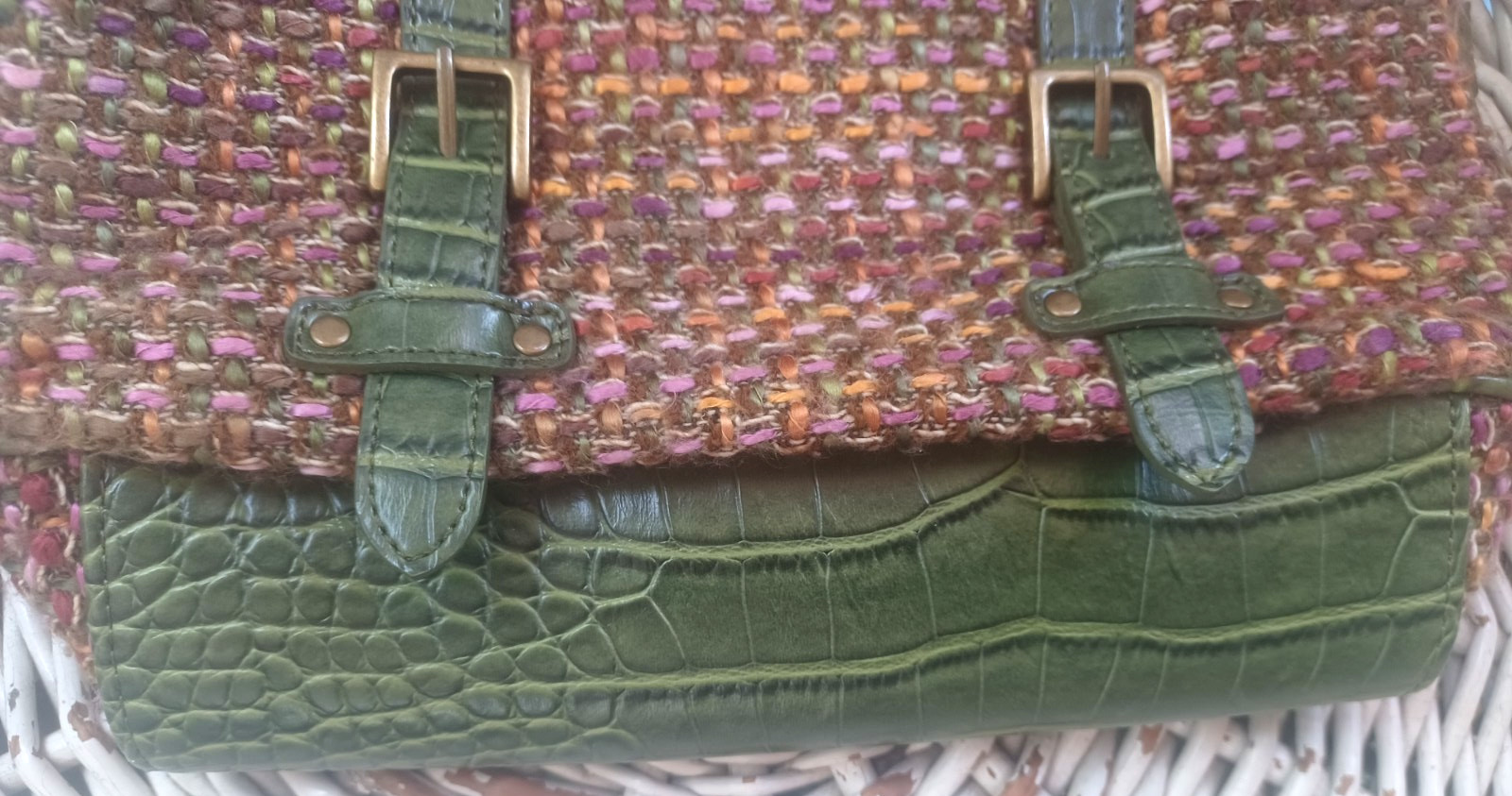 Vintage LIMITED Green/Multicolor Buckle Tweed/Wool Fabric Blend Knit Purse/Bag