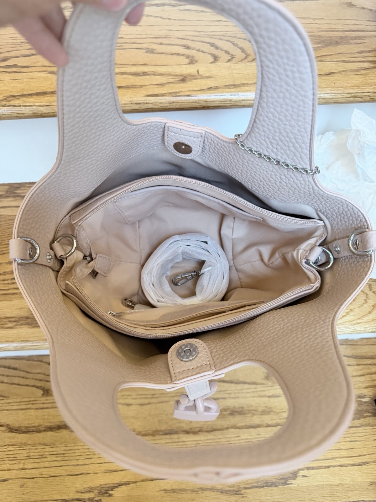 Alex Max Blush Pebbled Top Handle Crossbody Tote large front lock detail NEW