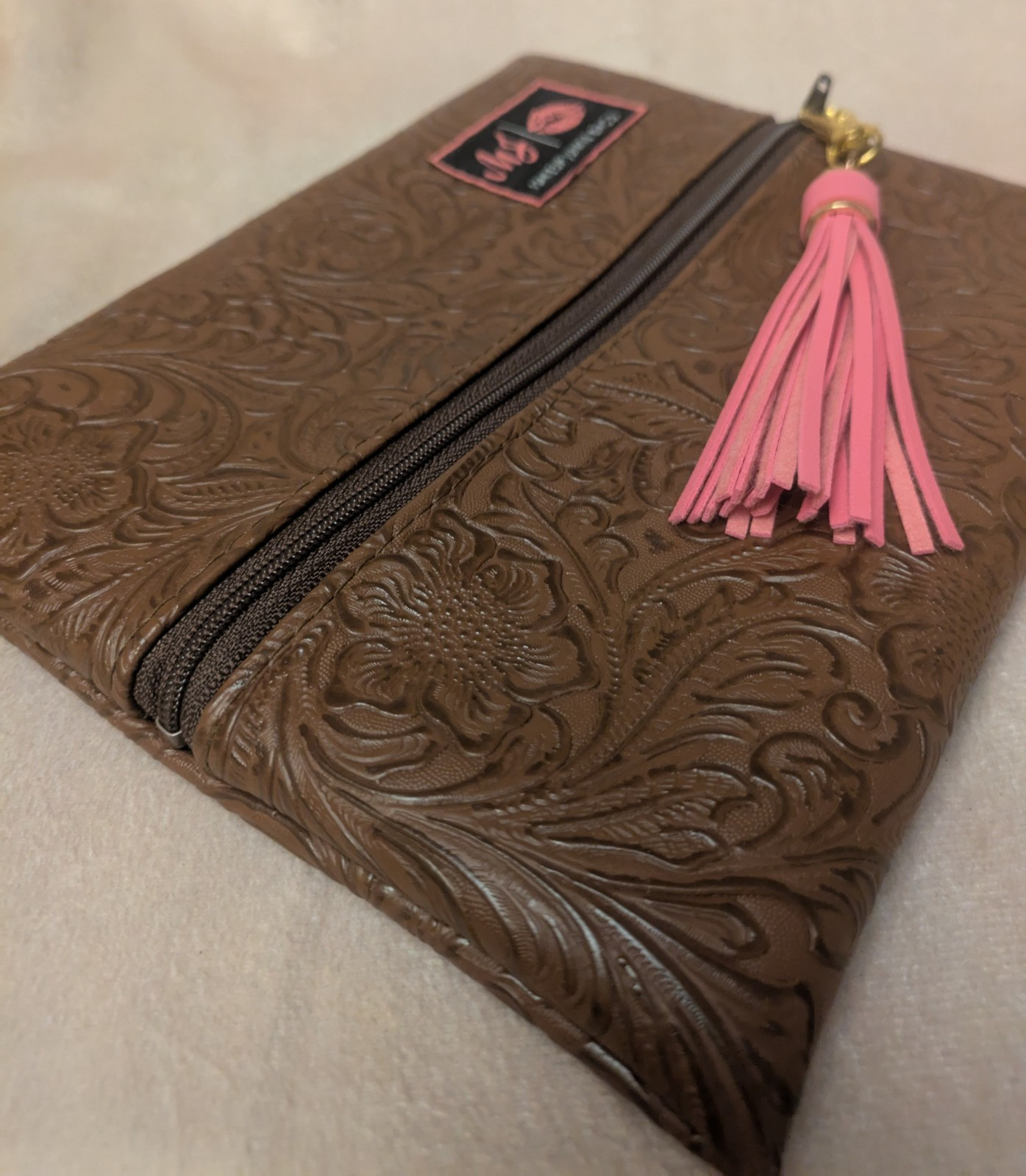 MJ Makeup Junkie Bag Lasso Embossed Small Brown Zipper Pink And Gold Tassel Clip