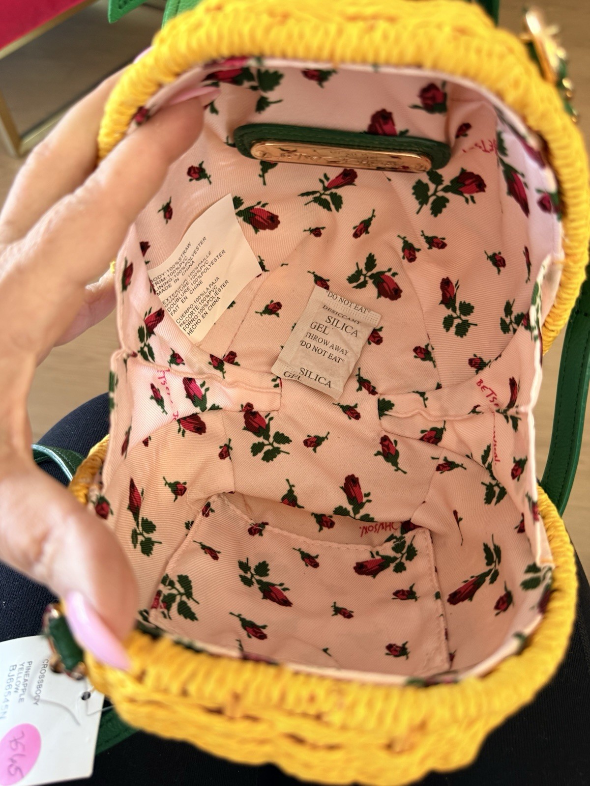 BETSEY JOHNSON WICKER PINEAPPLE CROSSBODY/ WRISTLET-NWT!