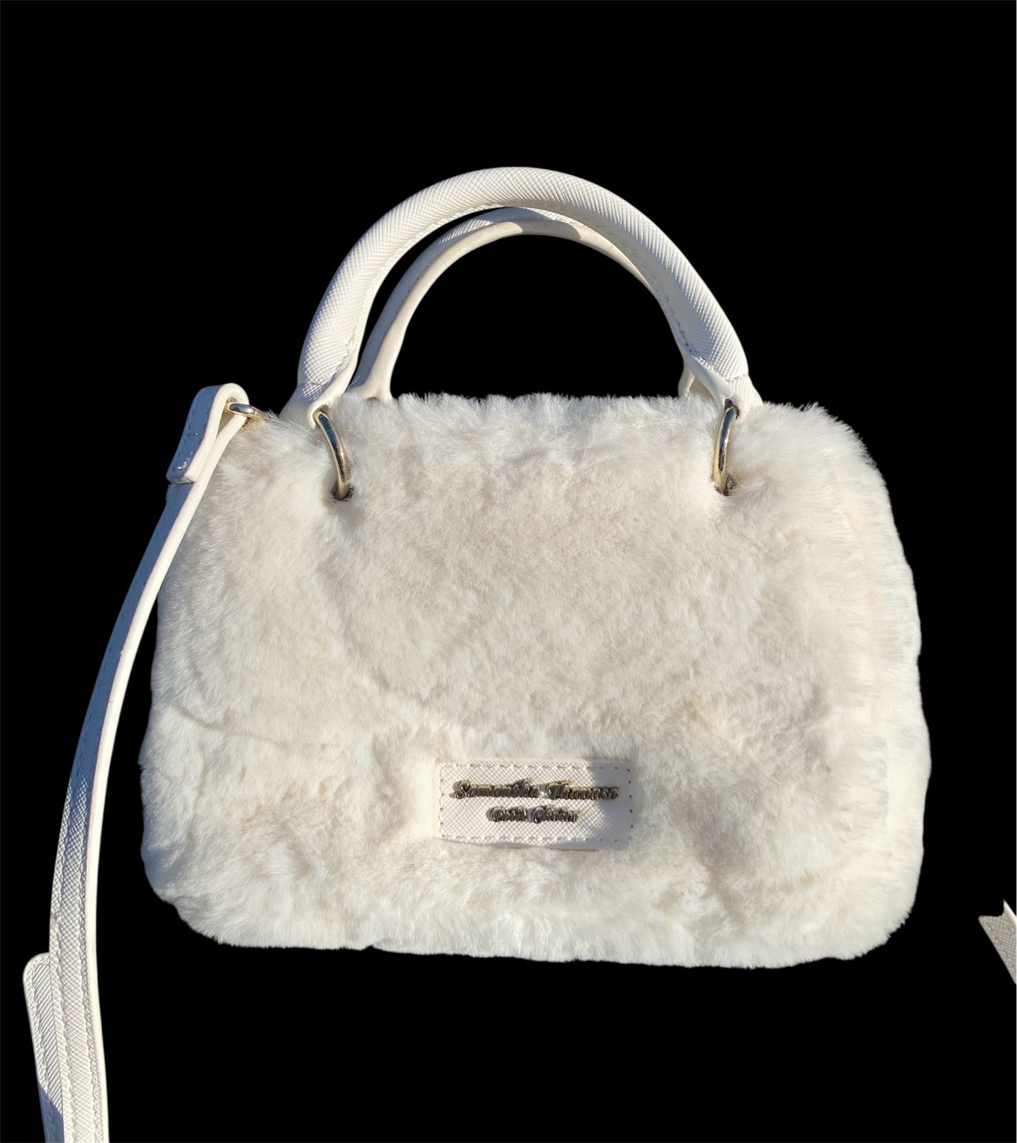 Samantha Thavasa Petit Choice White Faux Fur Mini Handbag Crossbody Bag