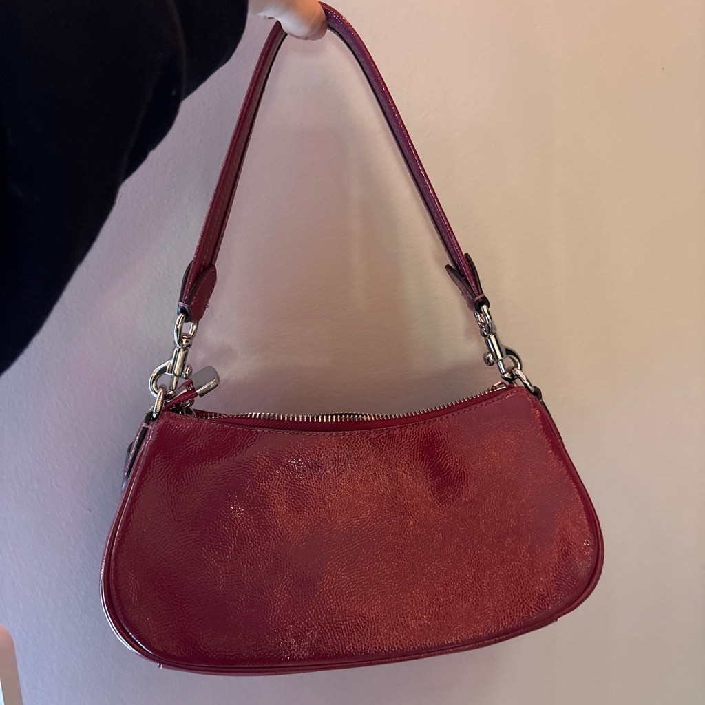 coach ashton bag limited edition magenta with silver hardware lightly used