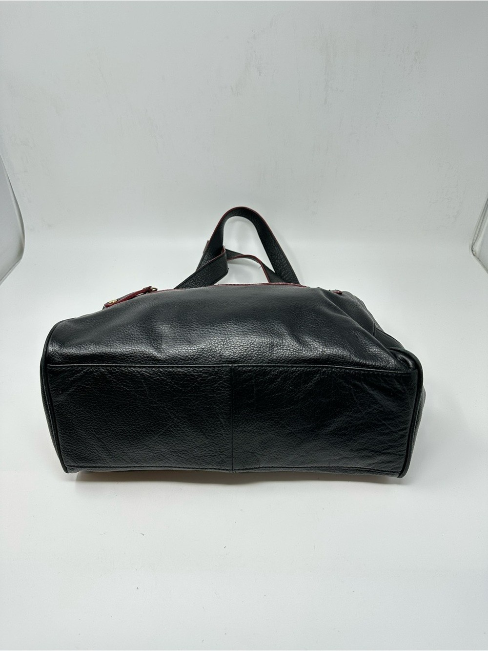 ISAAC MIZRAHI LIVE! Genuine Leather Women’s Black Shoulder Bag