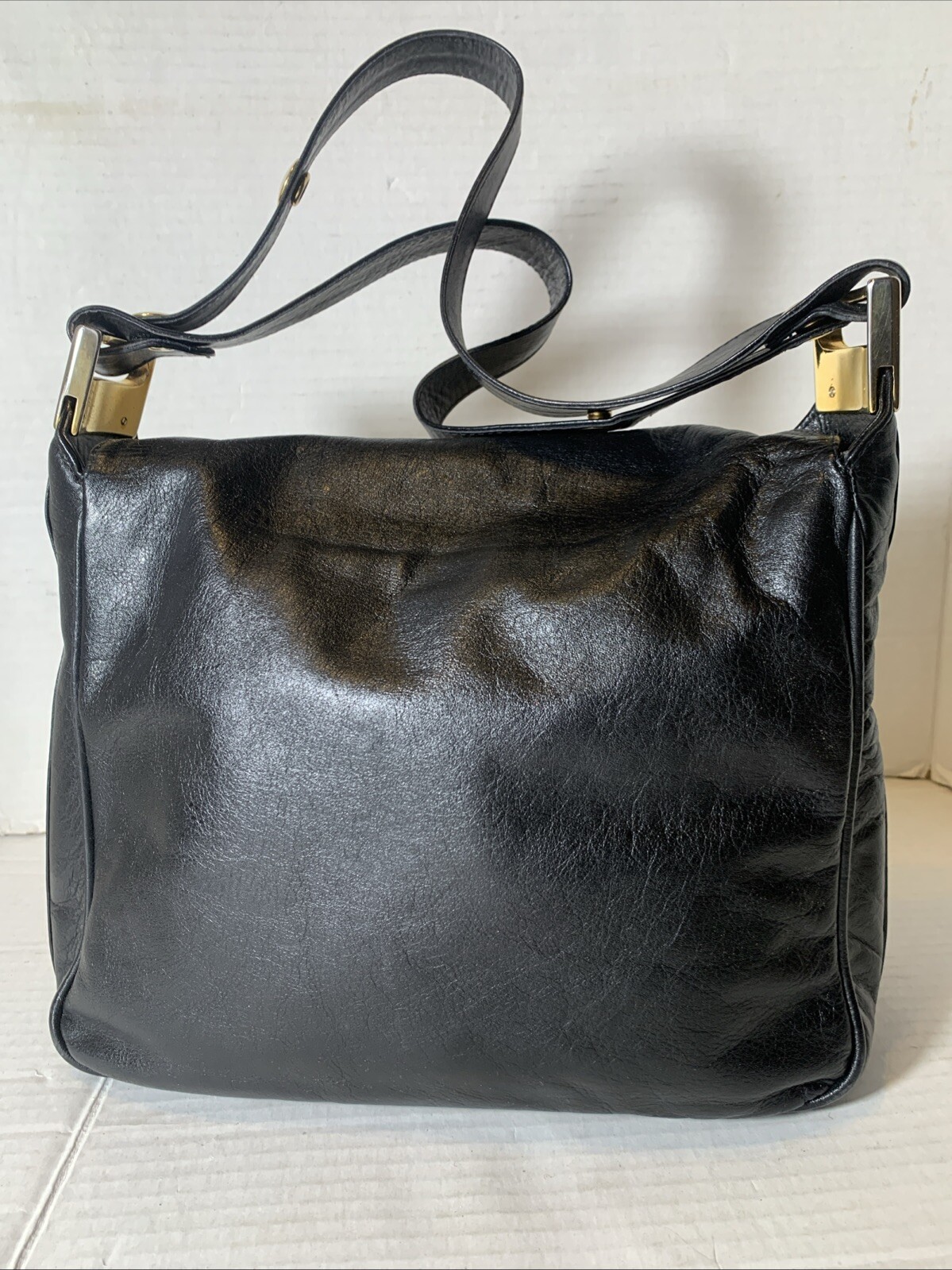 Susan Gail 80’s Black Leather Gold Accents Shoulder Handbag Purse Italy