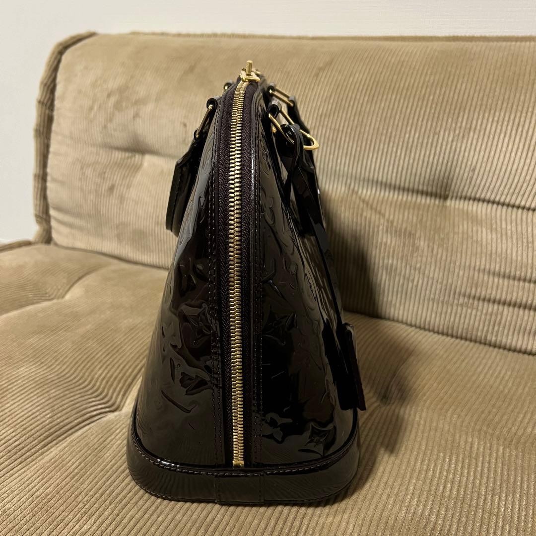 LOUIS VUITTON Alma PM Vernis Amarante Handbag M91611 #QYKU1Y