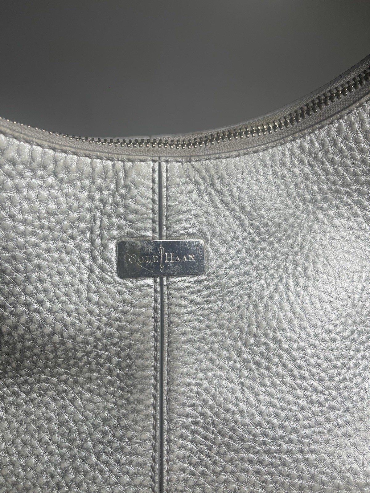 Cole Haan Silver Pebbled Shoulder Bag, Zip Closure, Lined, Inner Pockets