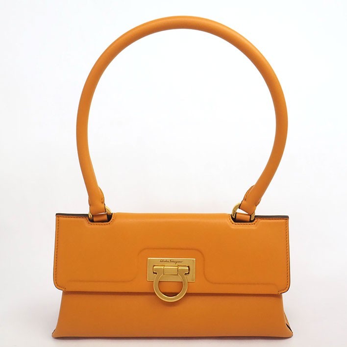 【Ferragamo】 One-Handle Gancini Gold-Tone Hardware Rank A 【Handbag】