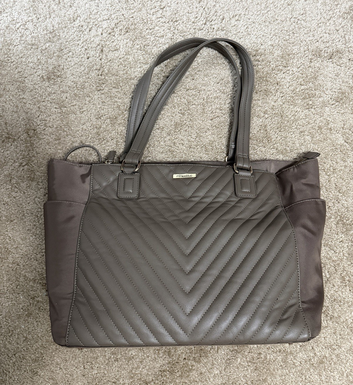 minkeeblue Women’s Large Quilted Gray/Beige Tote Blue Lining Zip Pockets Pouch