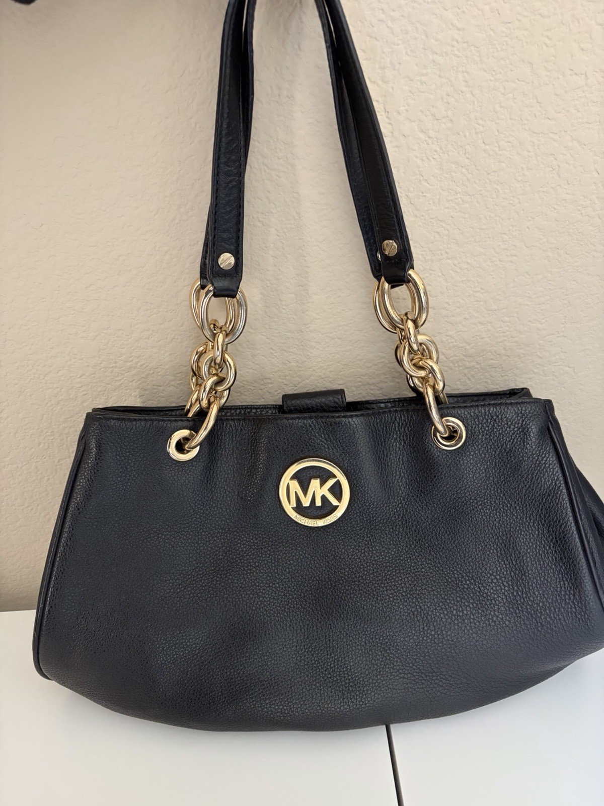 Michael Kors Black Medium Shoulder Bag Gold Chain Strap MK Logo Magnetic Close