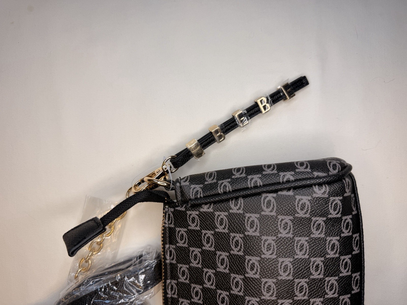 bebe Black/Gray Logo Zip Wristlet Wallet Pouch w/ Detachable Strap Gold
