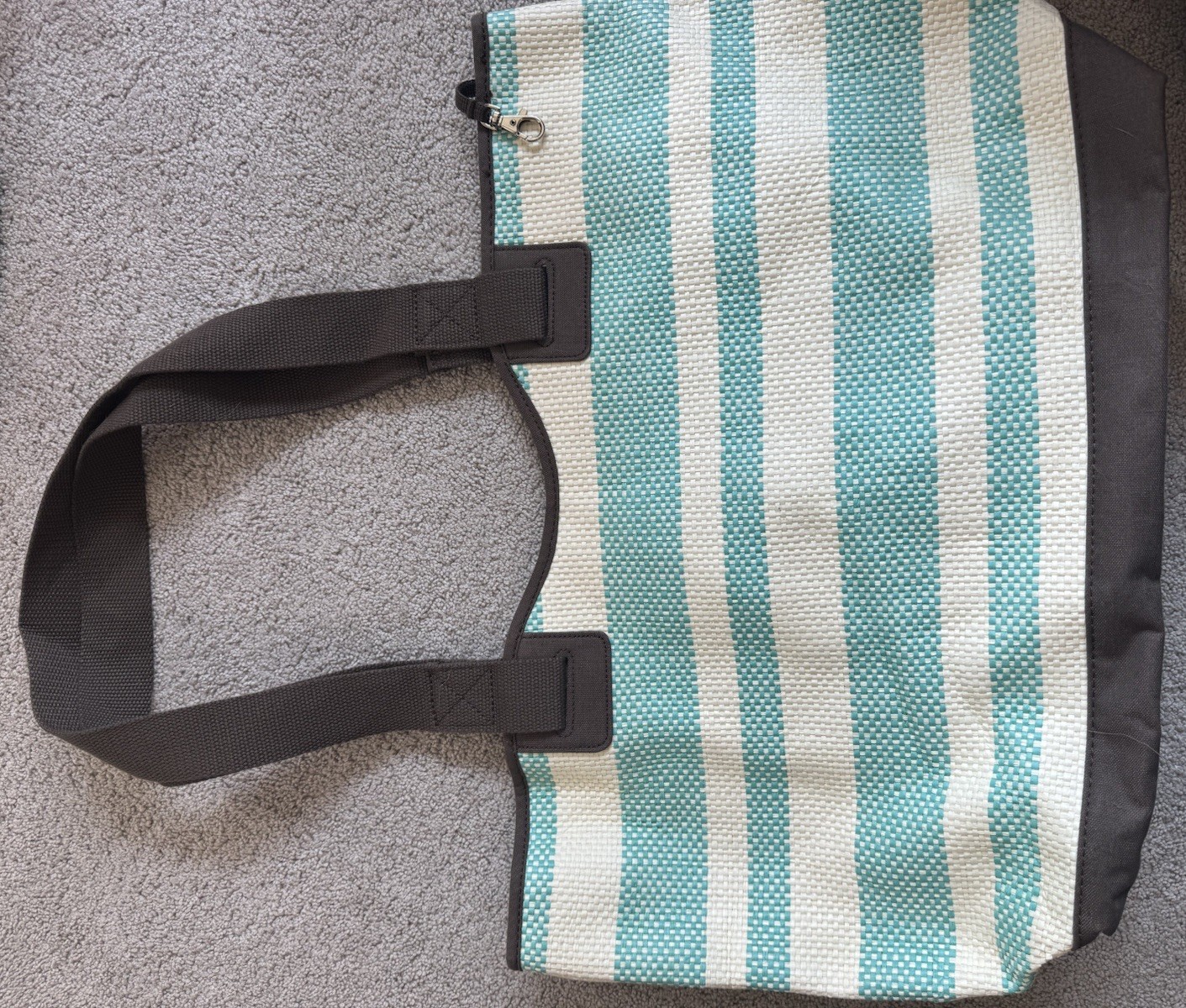 Thirty One Euro Crew woven tote