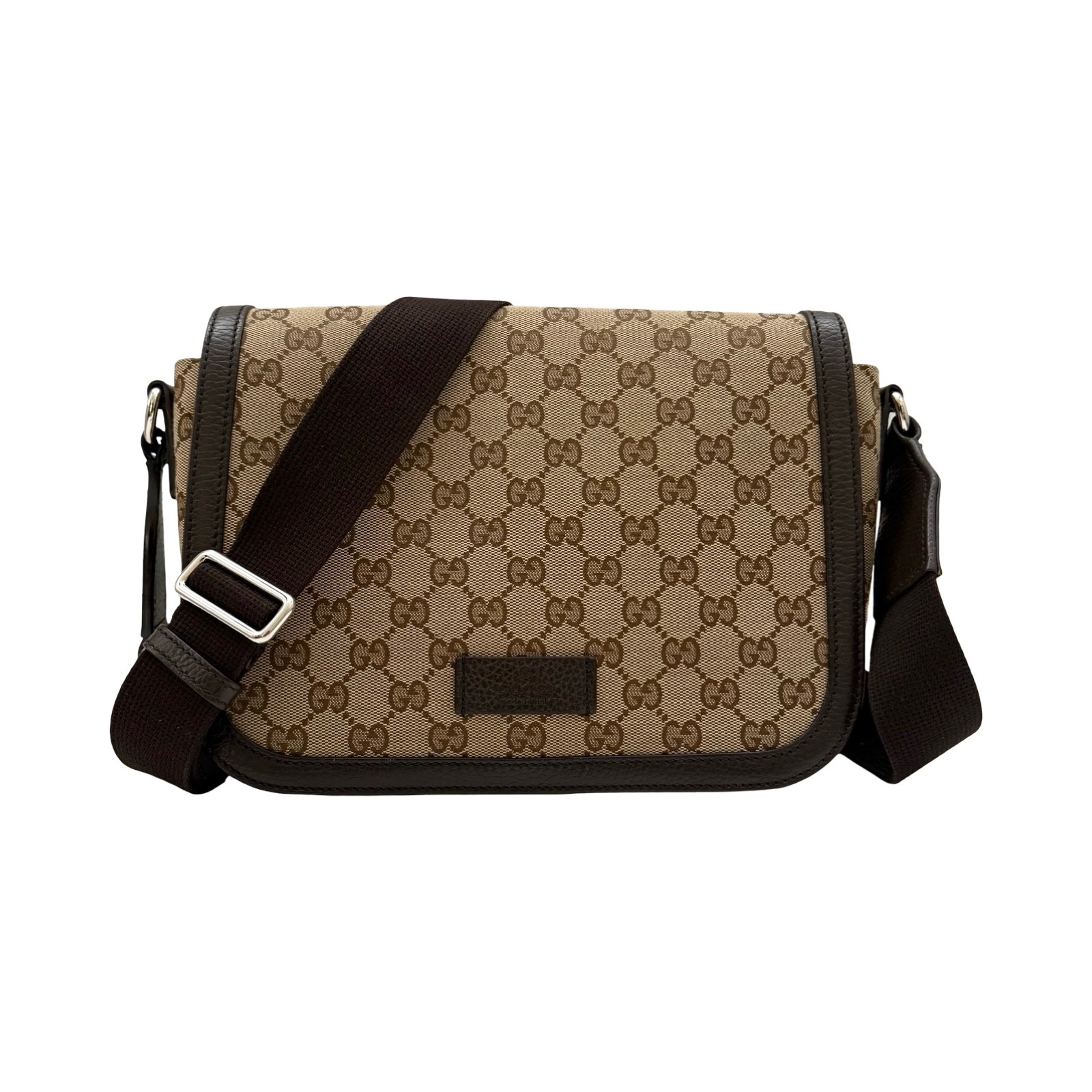 Gucci – GG Supreme Canvas Flap Messenger Bag | fomoluxury