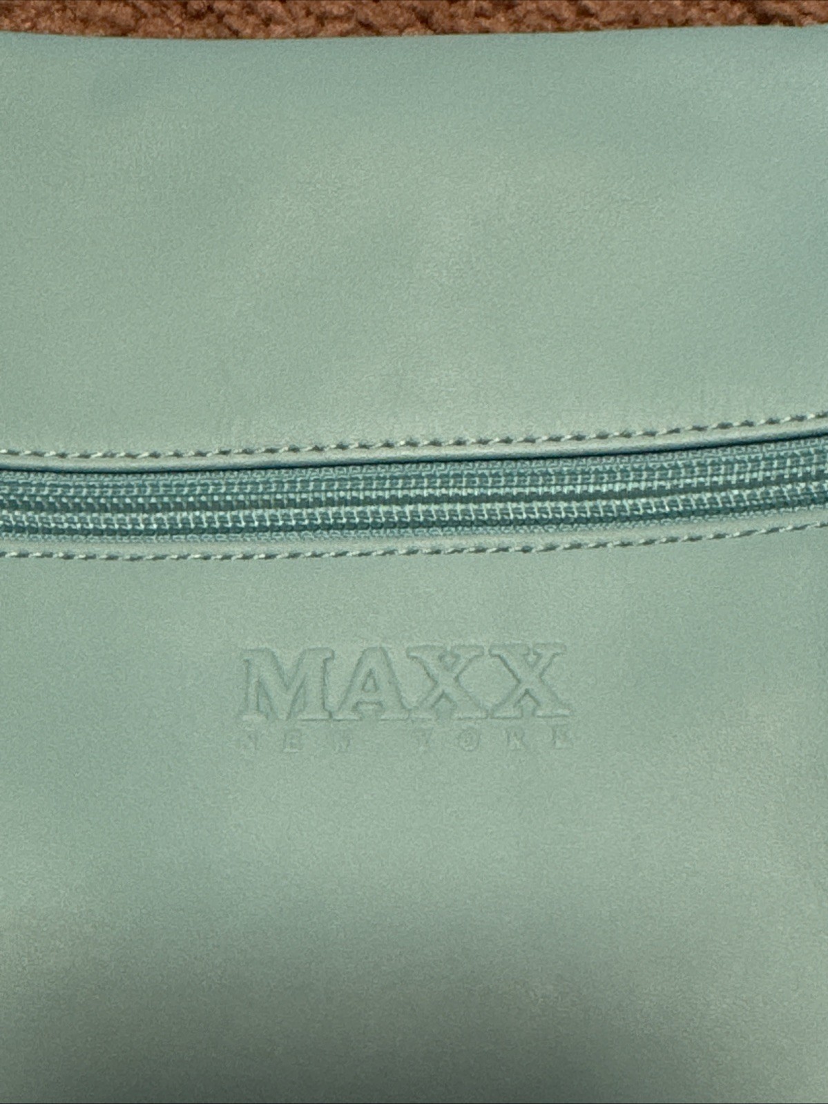 MAXX New York Leather Shoulder Handbag Womens Crossbody Teal Aqua