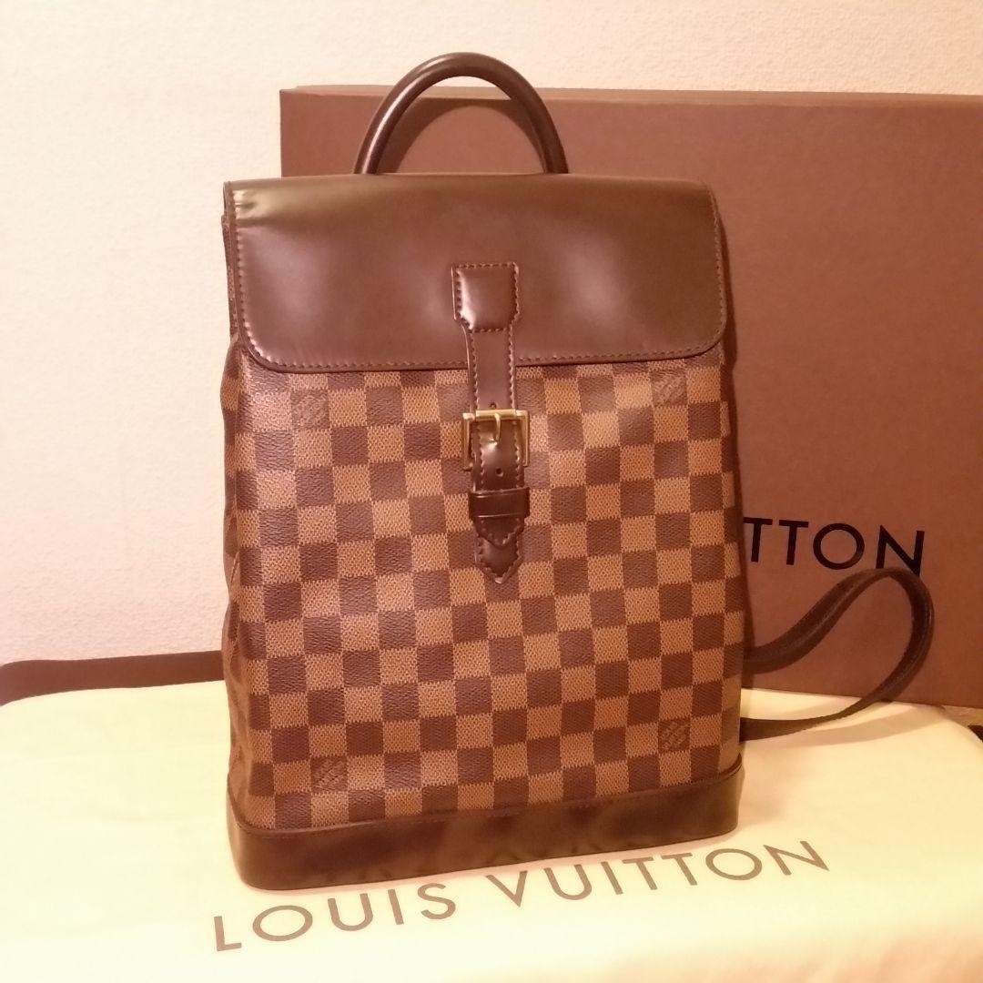 Almost unused, very good condition, beautiful backpack