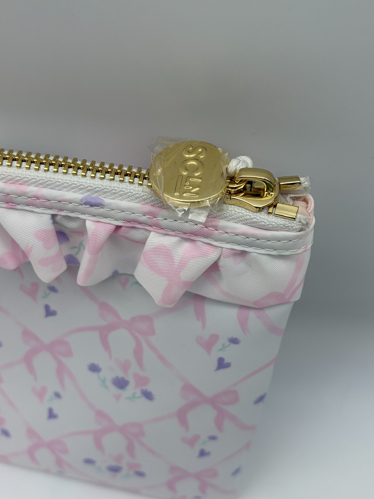 NWT Stoney Clover High Tea Ruffle Flat Sugar Cube Bow Cosmetic Bag Women’s