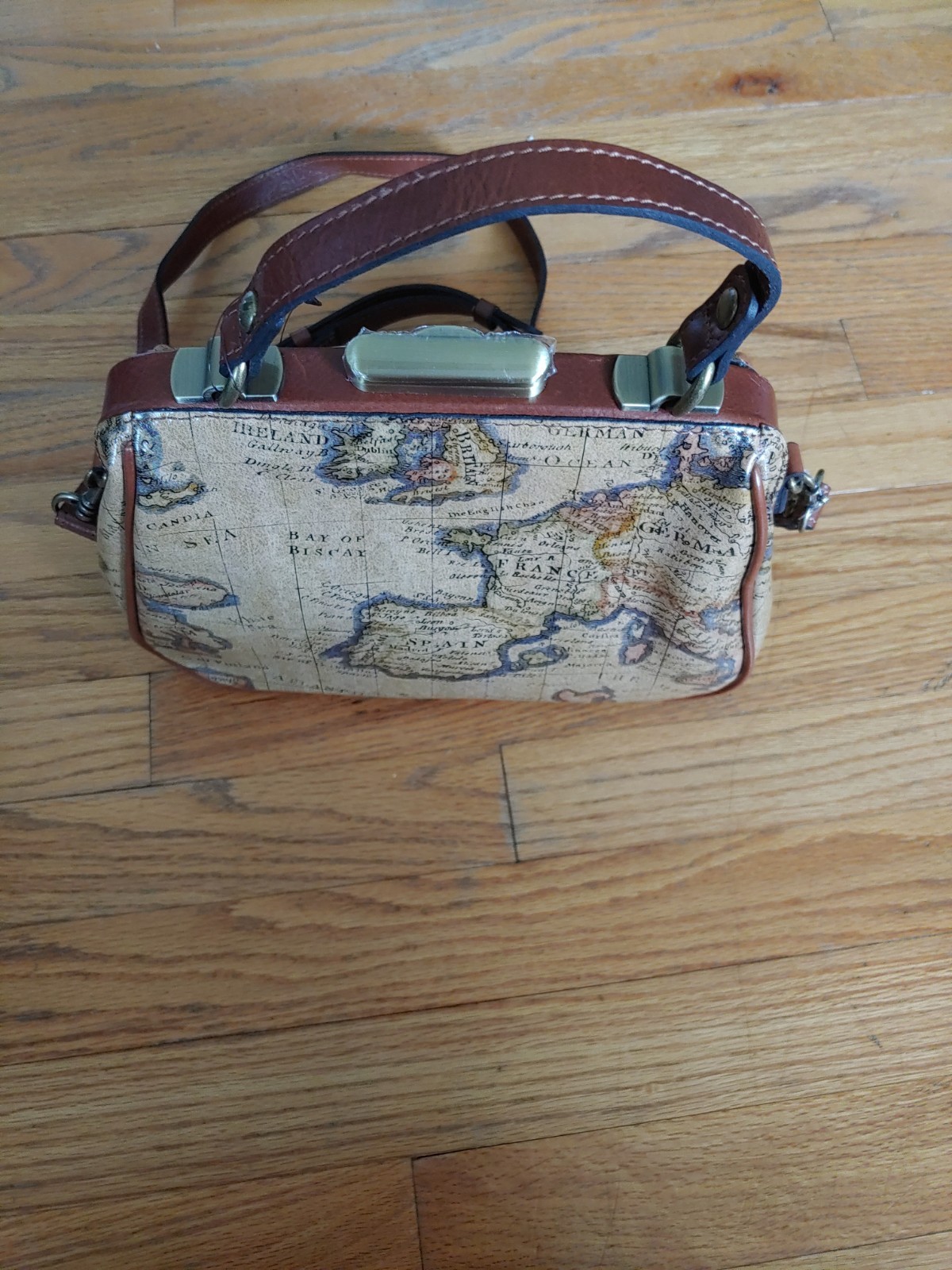 Patricia Nash Gracchi Frame European Map Satchel Crossbody Bag Strap Lock NWT