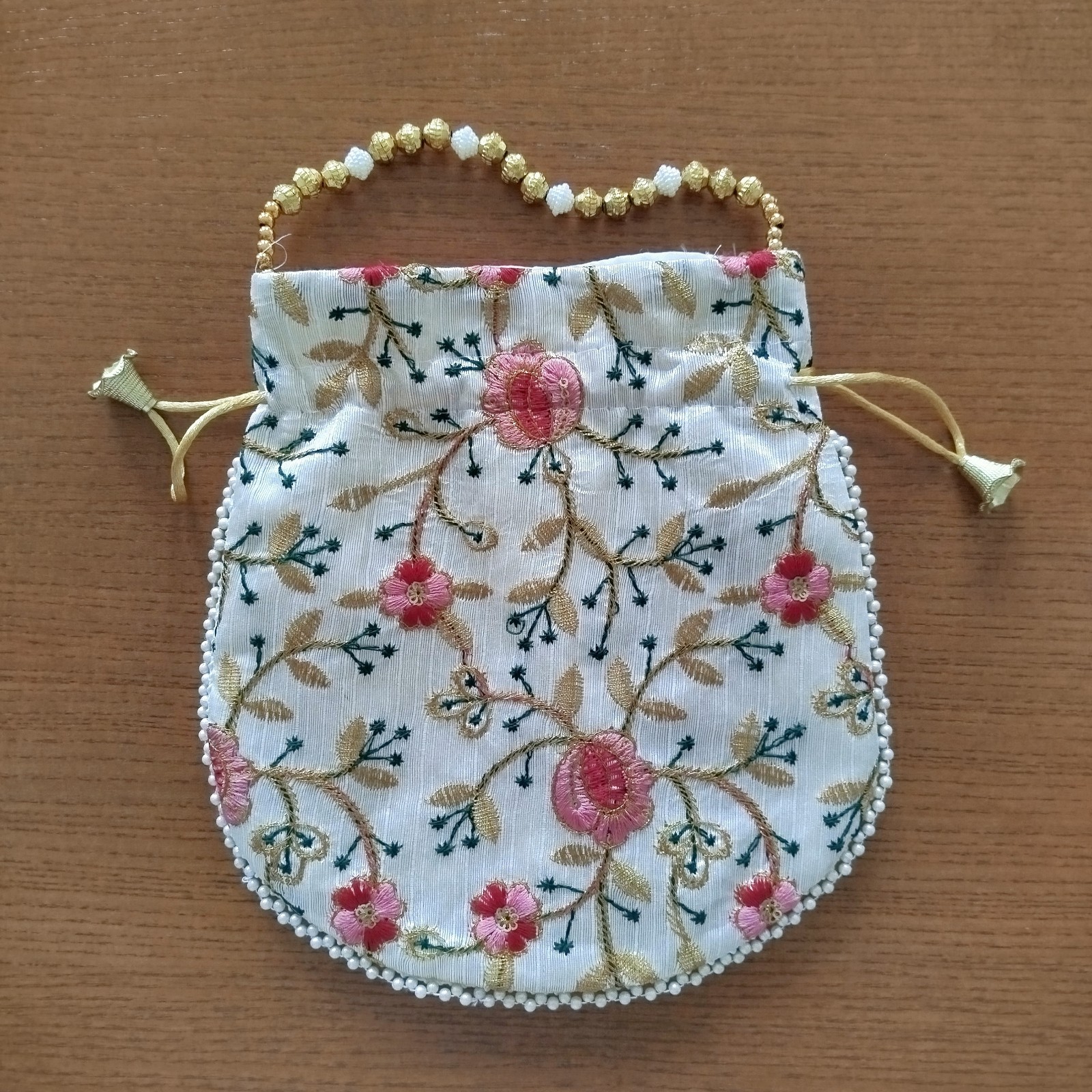 Beautiful Indian Embroidered Potli Bag / Ethnic Pouch