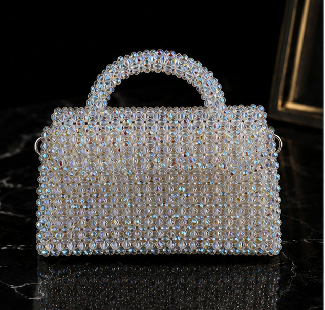Handcrafted using premium crystal beads – Unique design, entirely handmade🎀