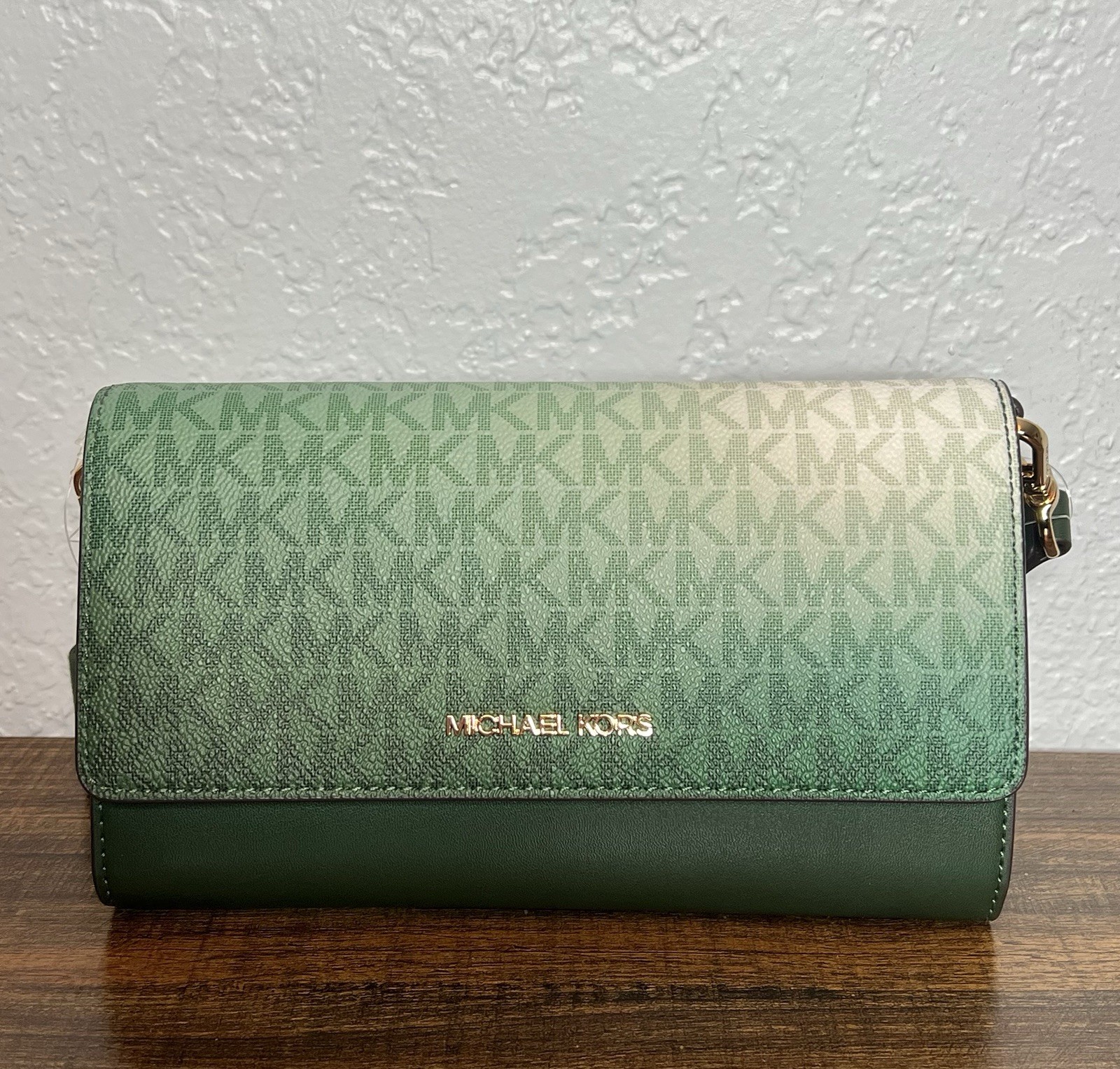 Michael Kors Jet Set Large Moss Multi Crossbody Bag with Logo & Zip Closure