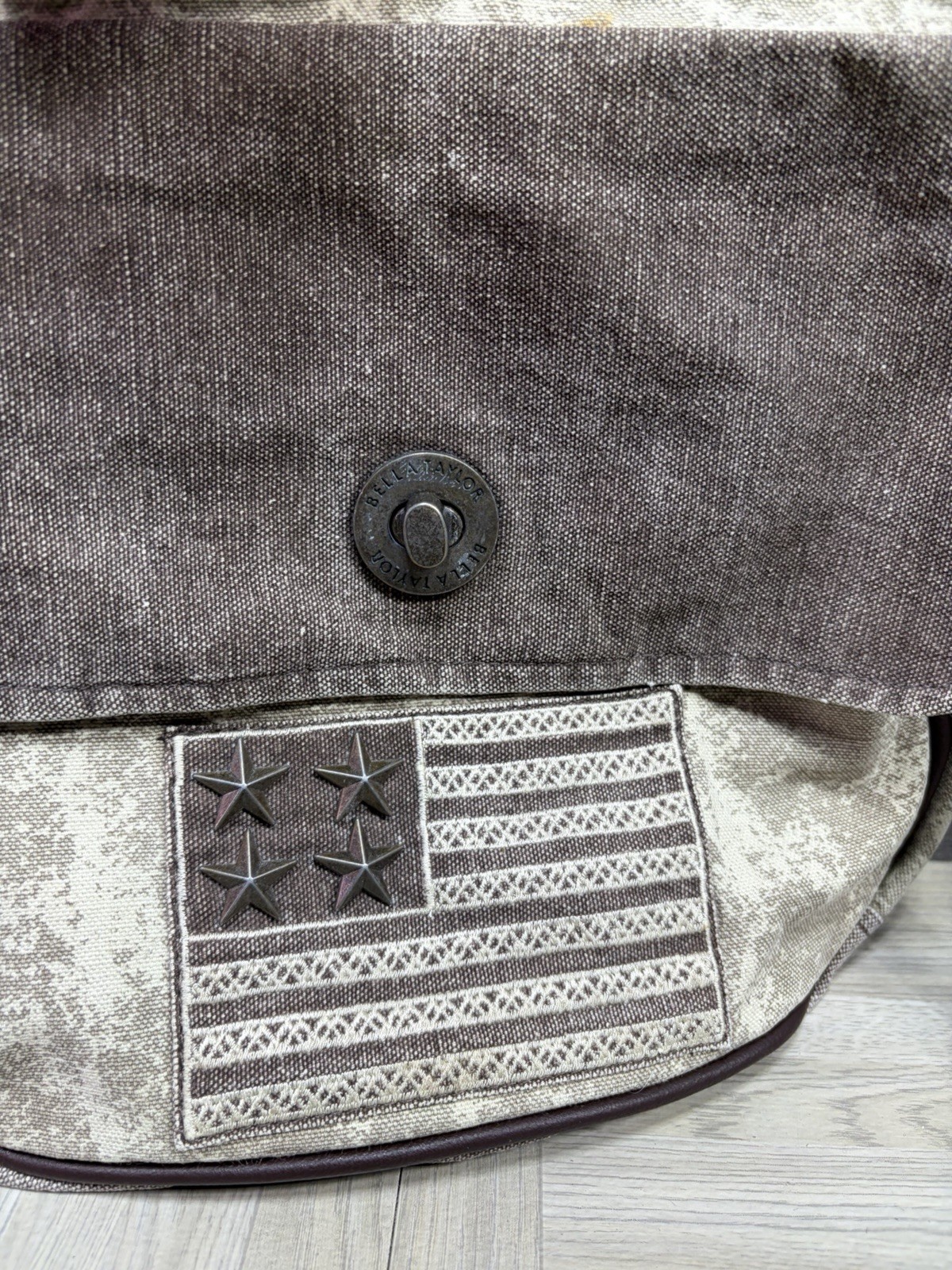 Bella Taylor American Flag USA Crossbody Purse Handbag Canvas Beige Tan Brown